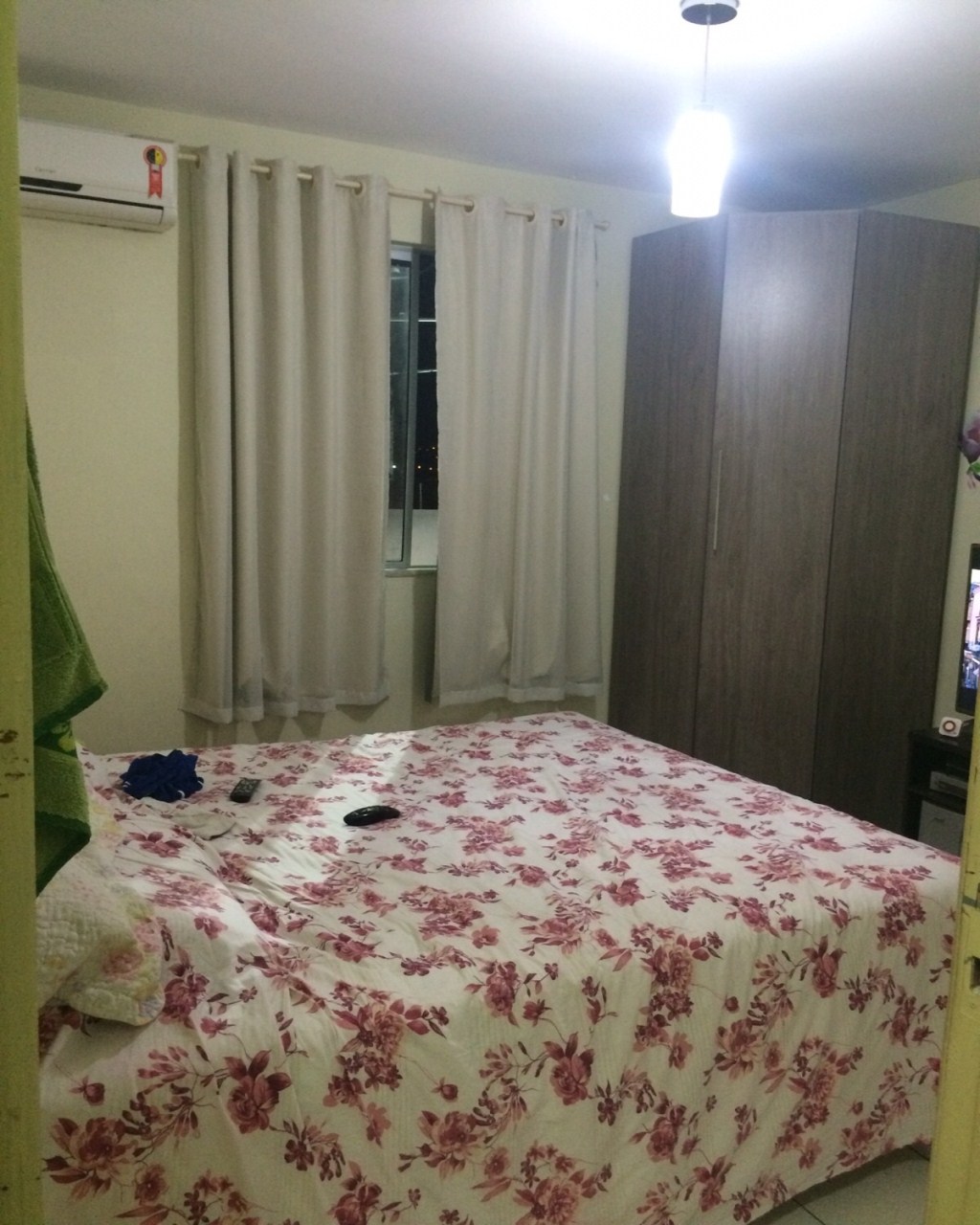 Apartamento à venda com 2 quartos, 75m² - Foto 4