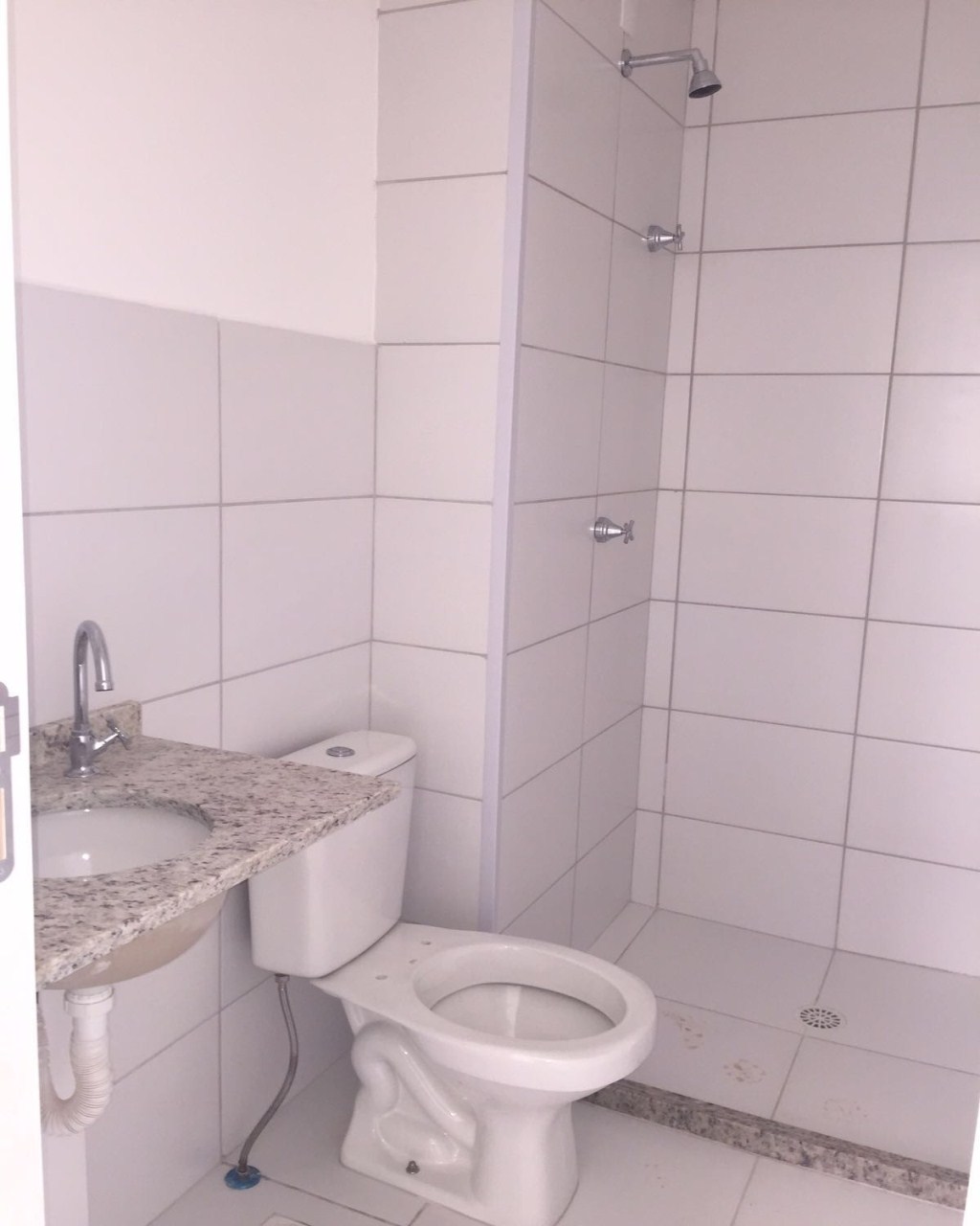 Apartamento à venda com 3 quartos, 68m² - Foto 2