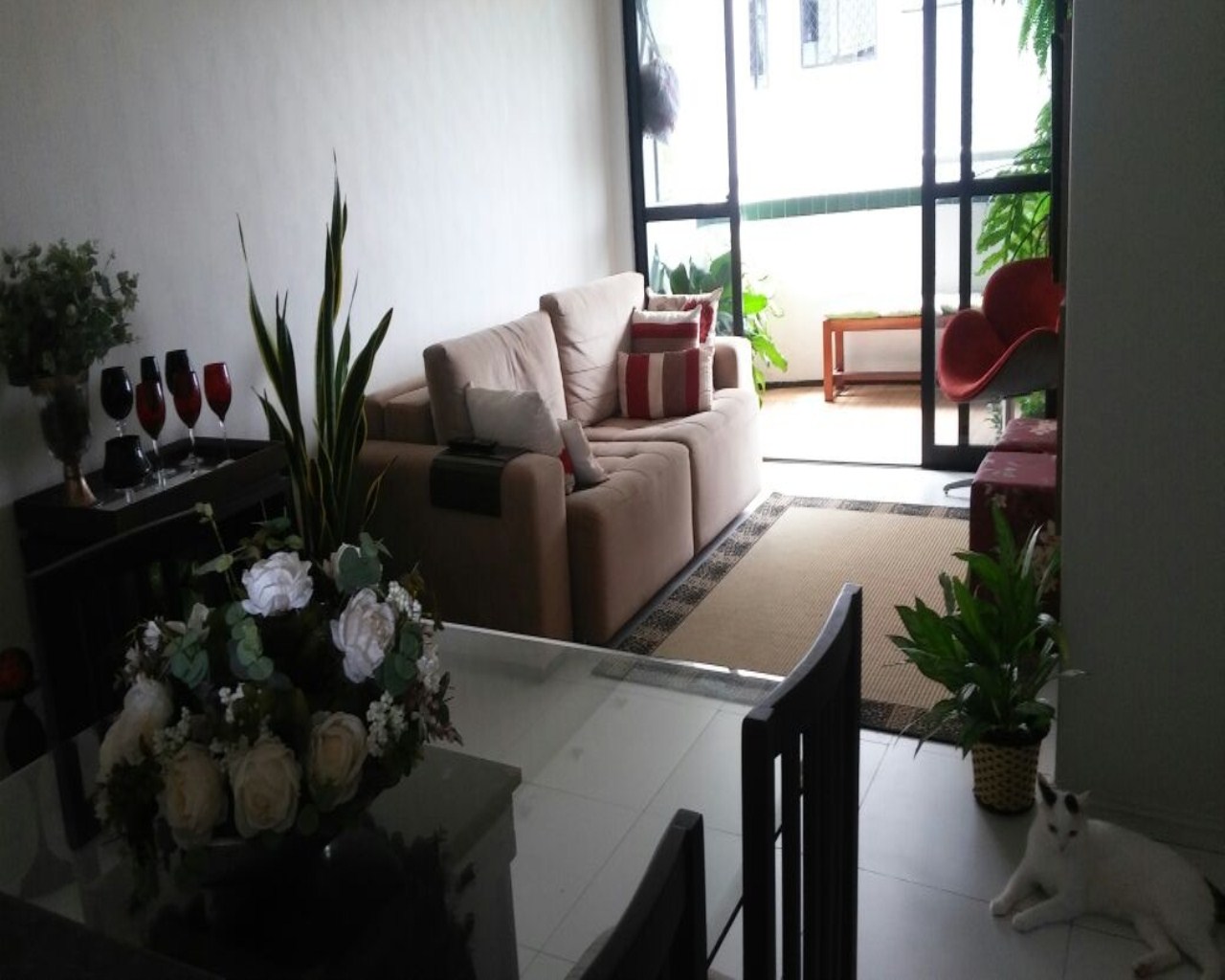 Apartamento à venda com 3 quartos, 104m² - Foto 1