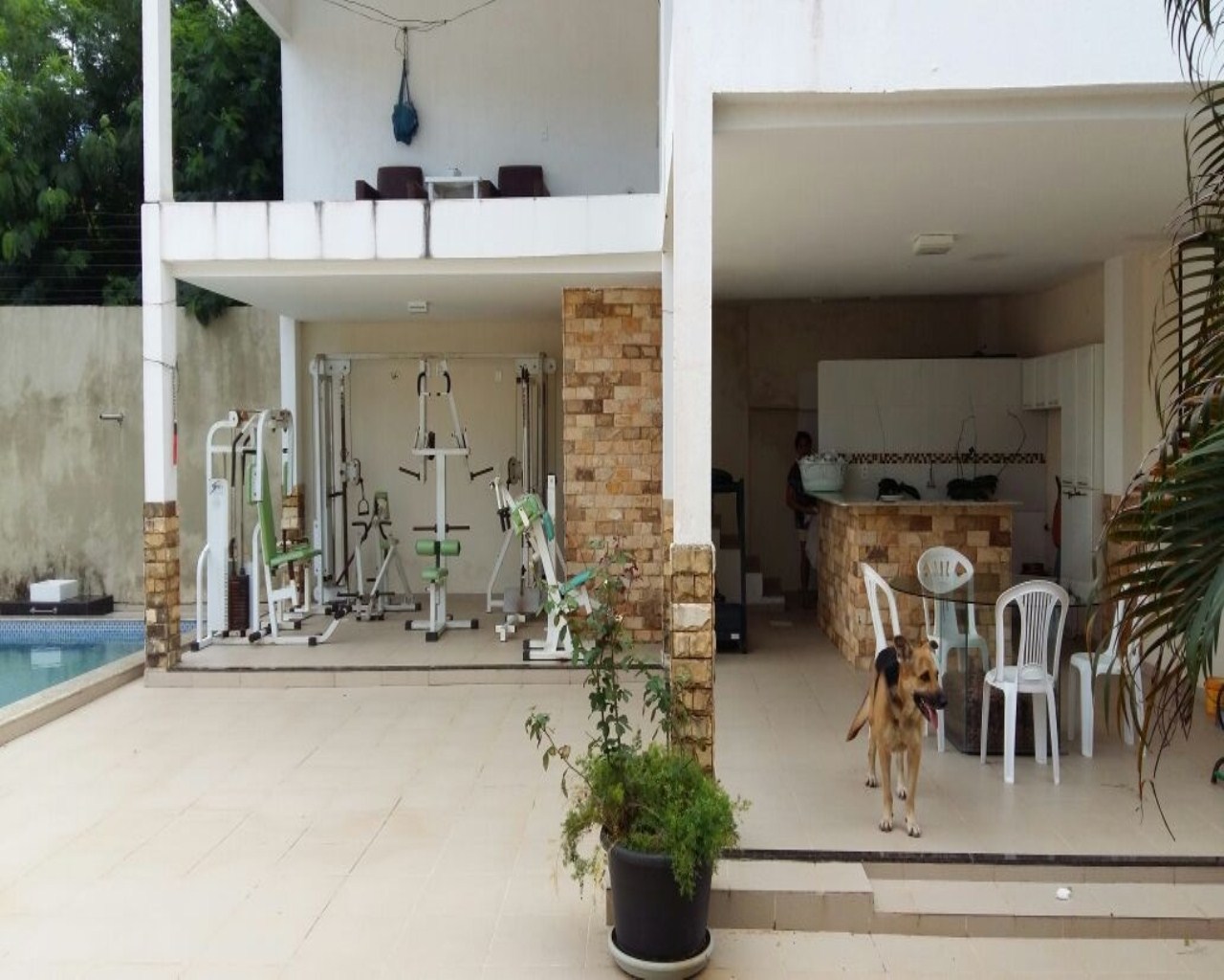 Casa à venda com 3 quartos, 300m² - Foto 4