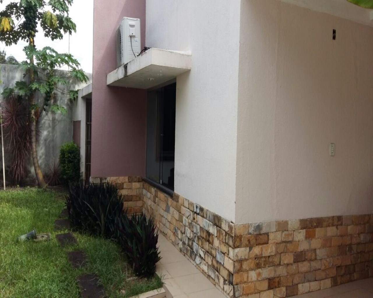 Casa à venda com 3 quartos, 300m² - Foto 9