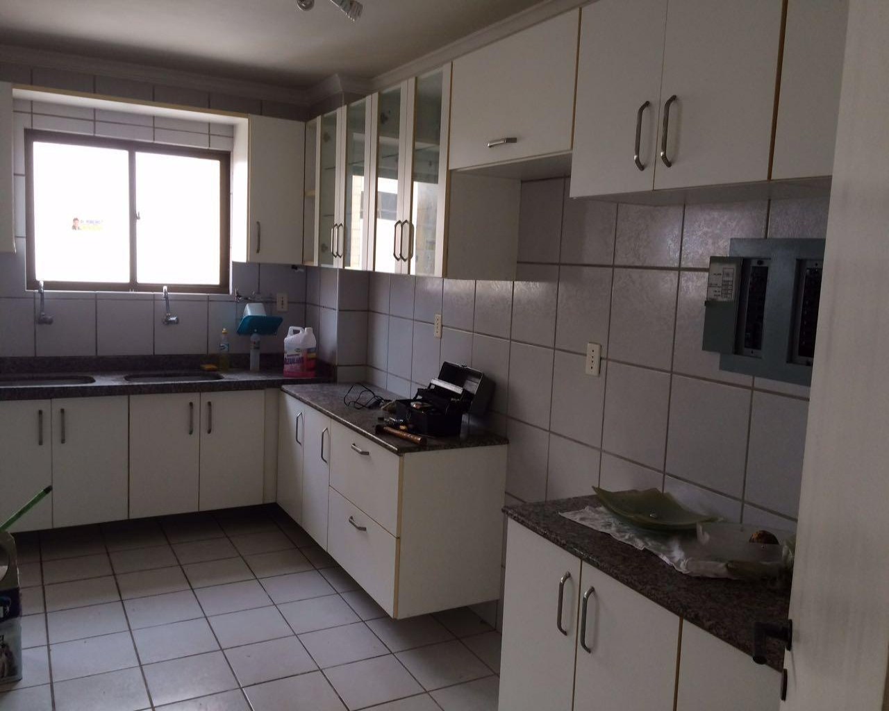 Apartamento à venda e aluguel com 3 quartos, 1m² - Foto 3