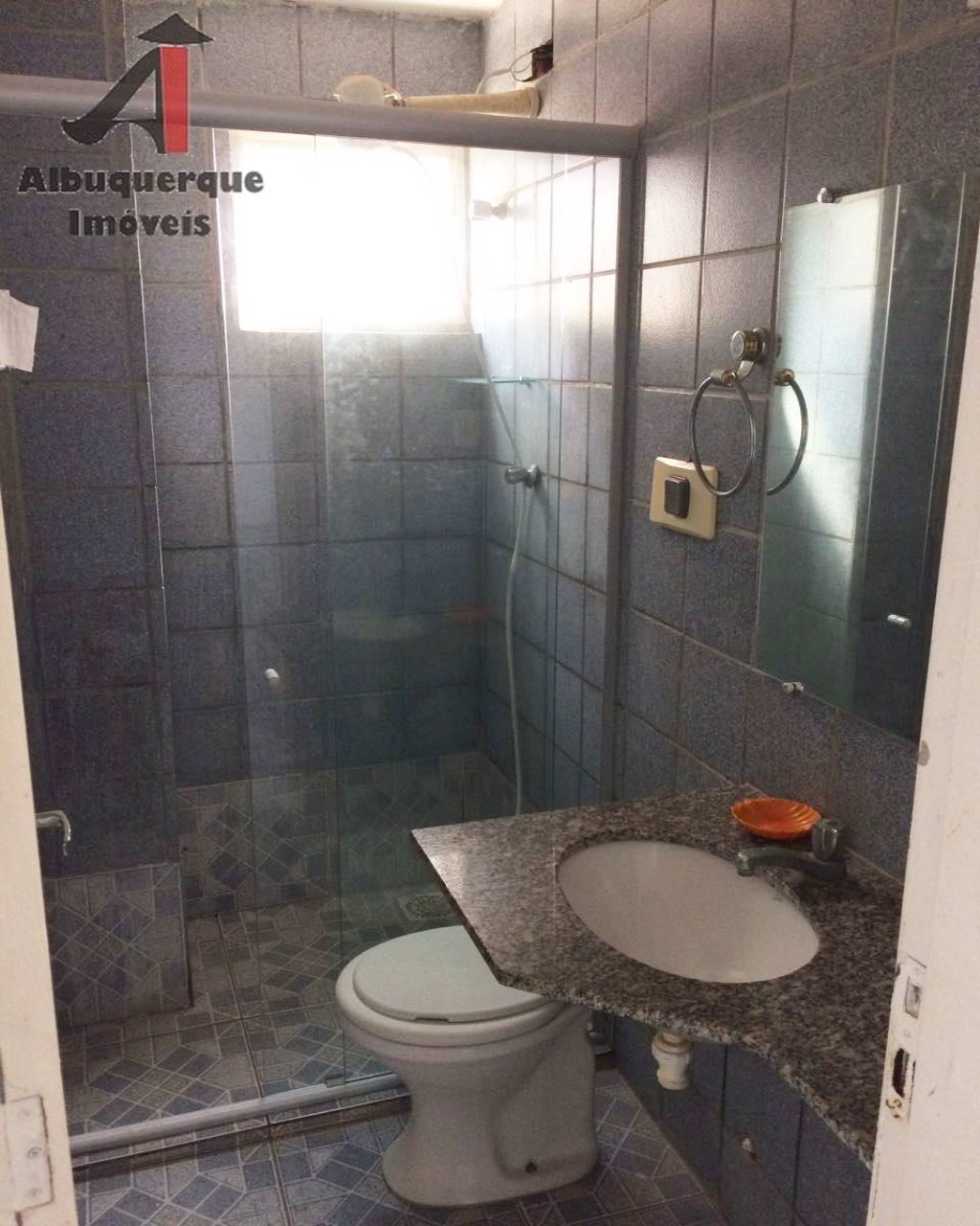 Apartamento à venda com 2 quartos, 70m² - Foto 7