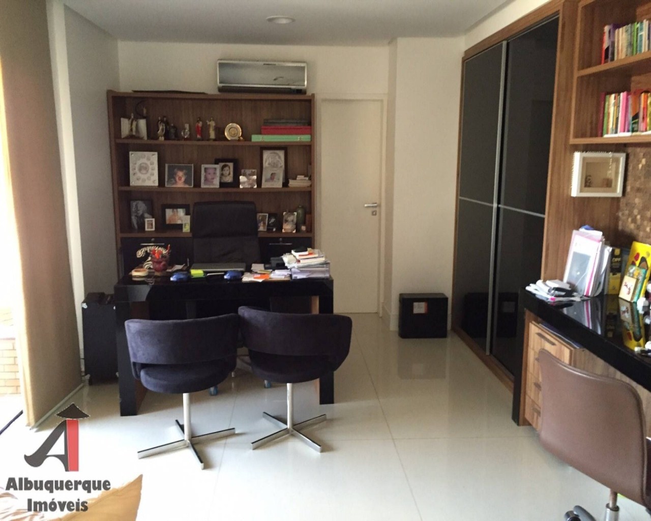 Apartamento à venda com 5 quartos, 516m² - Foto 2