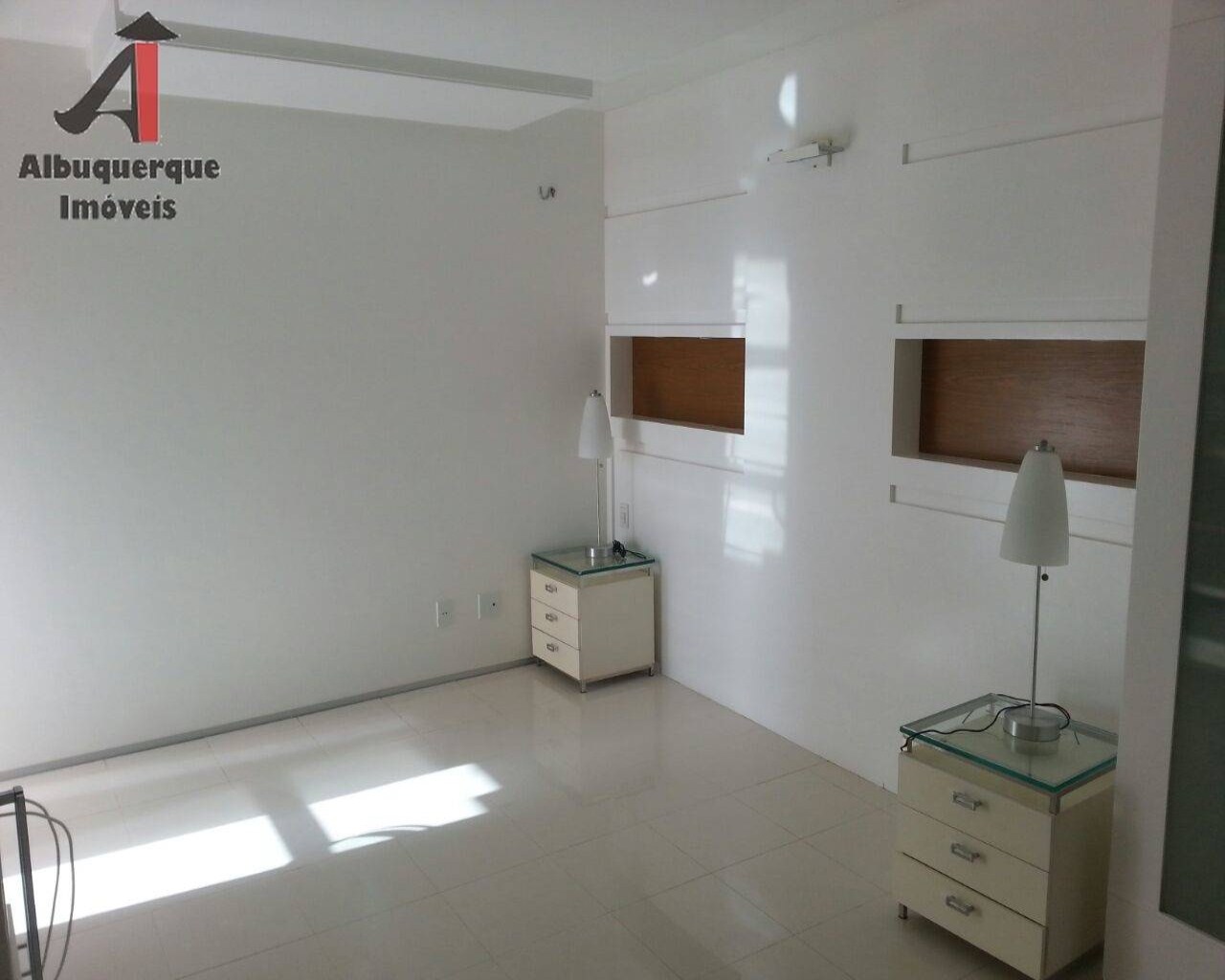 Apartamento para alugar com 3 quartos, 160m² - Foto 3