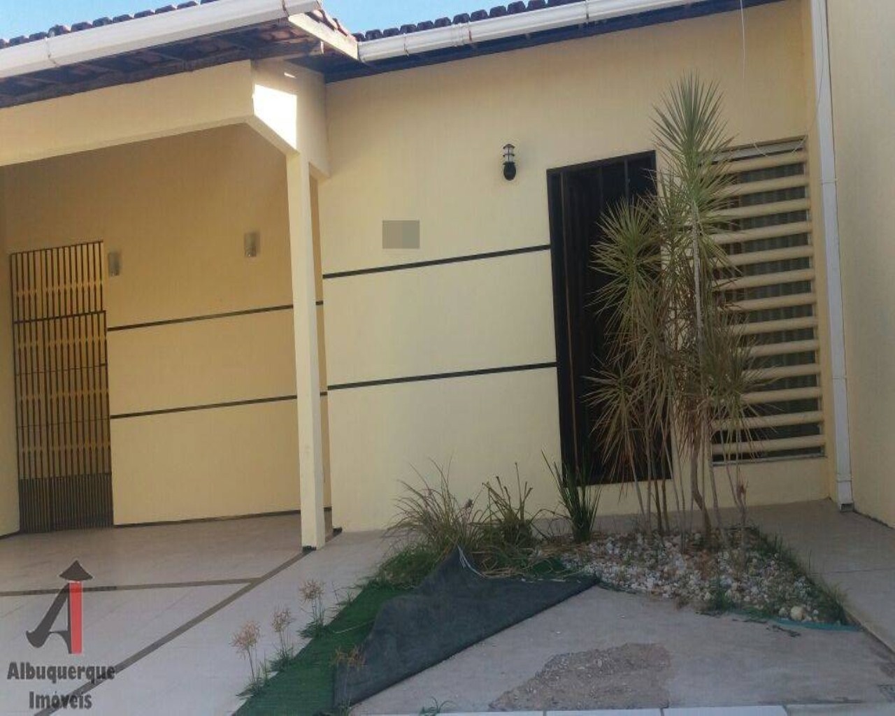 Casa à venda com 3 quartos, 270m² - Foto 2