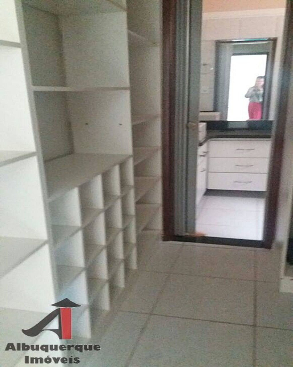 Casa à venda com 3 quartos, 270m² - Foto 6