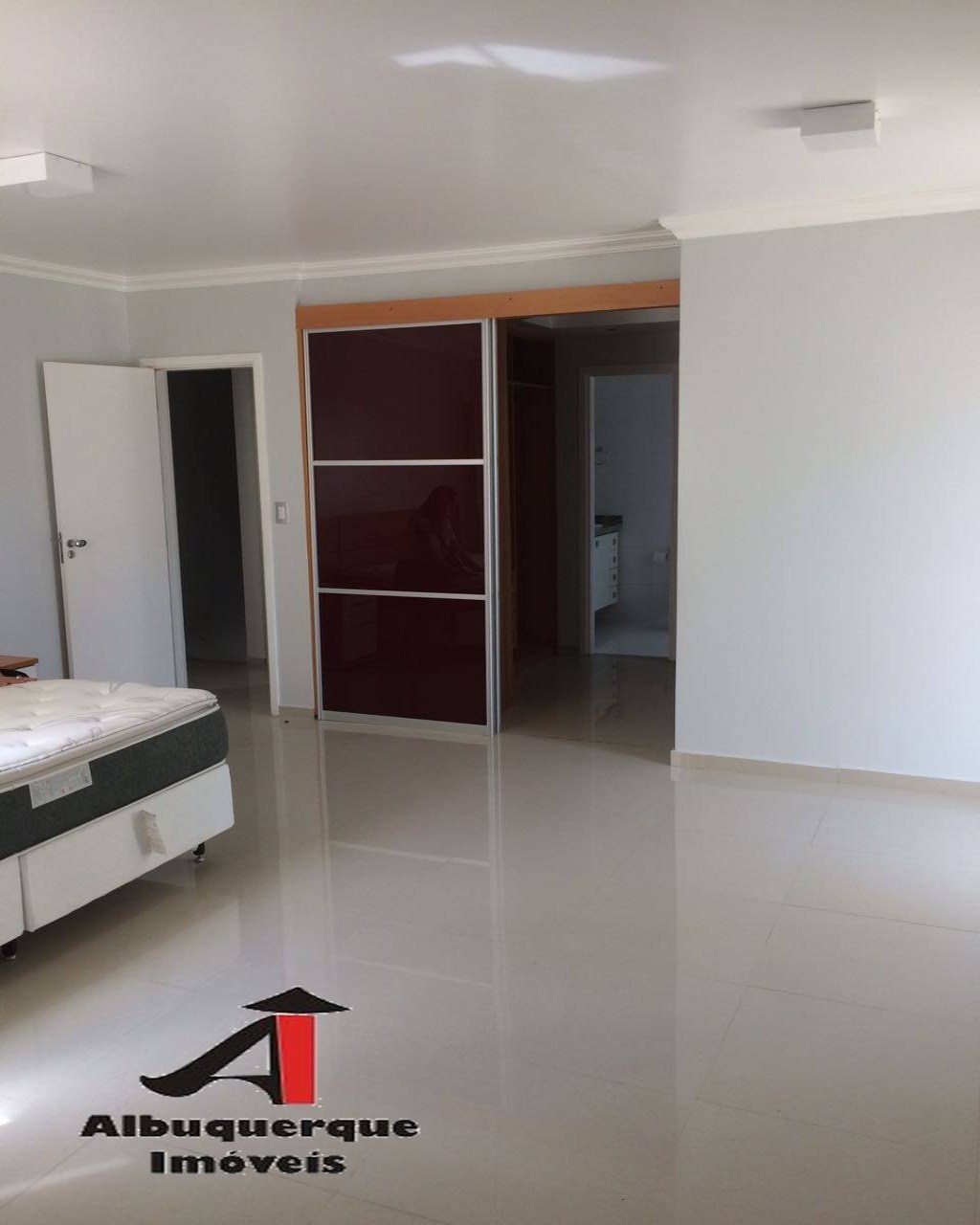 Casa à venda com 3 quartos, 1m² - Foto 10