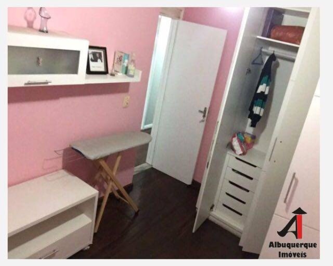 Apartamento para alugar com 3 quartos, 121m² - Foto 3