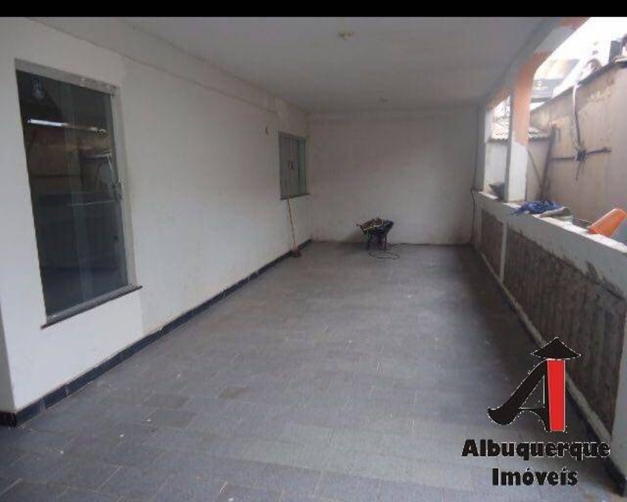 Imóvel Comercial Padrão para alugar, 370m² - Foto 1