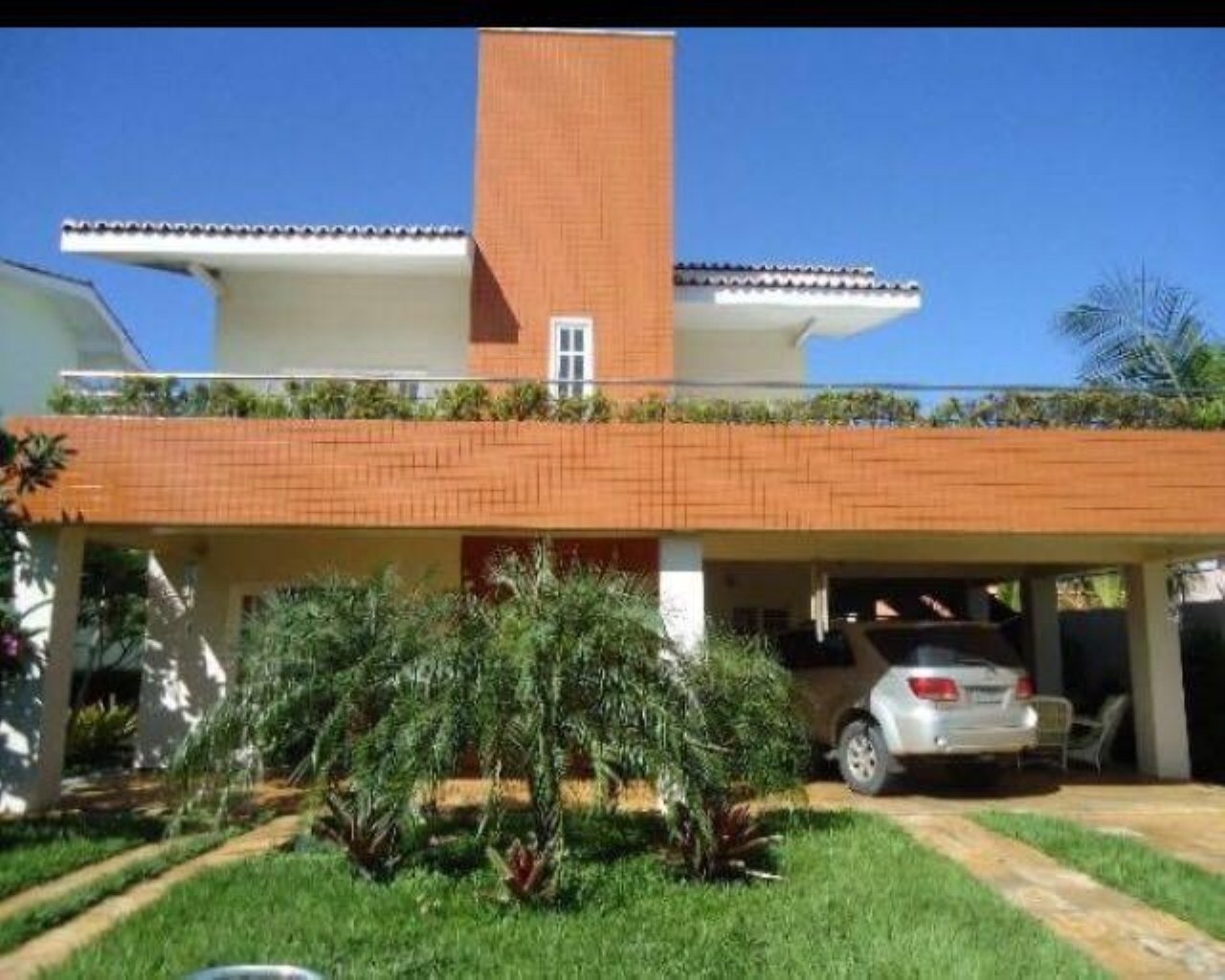 Casa à venda com 4 quartos, 880m² - Foto 2