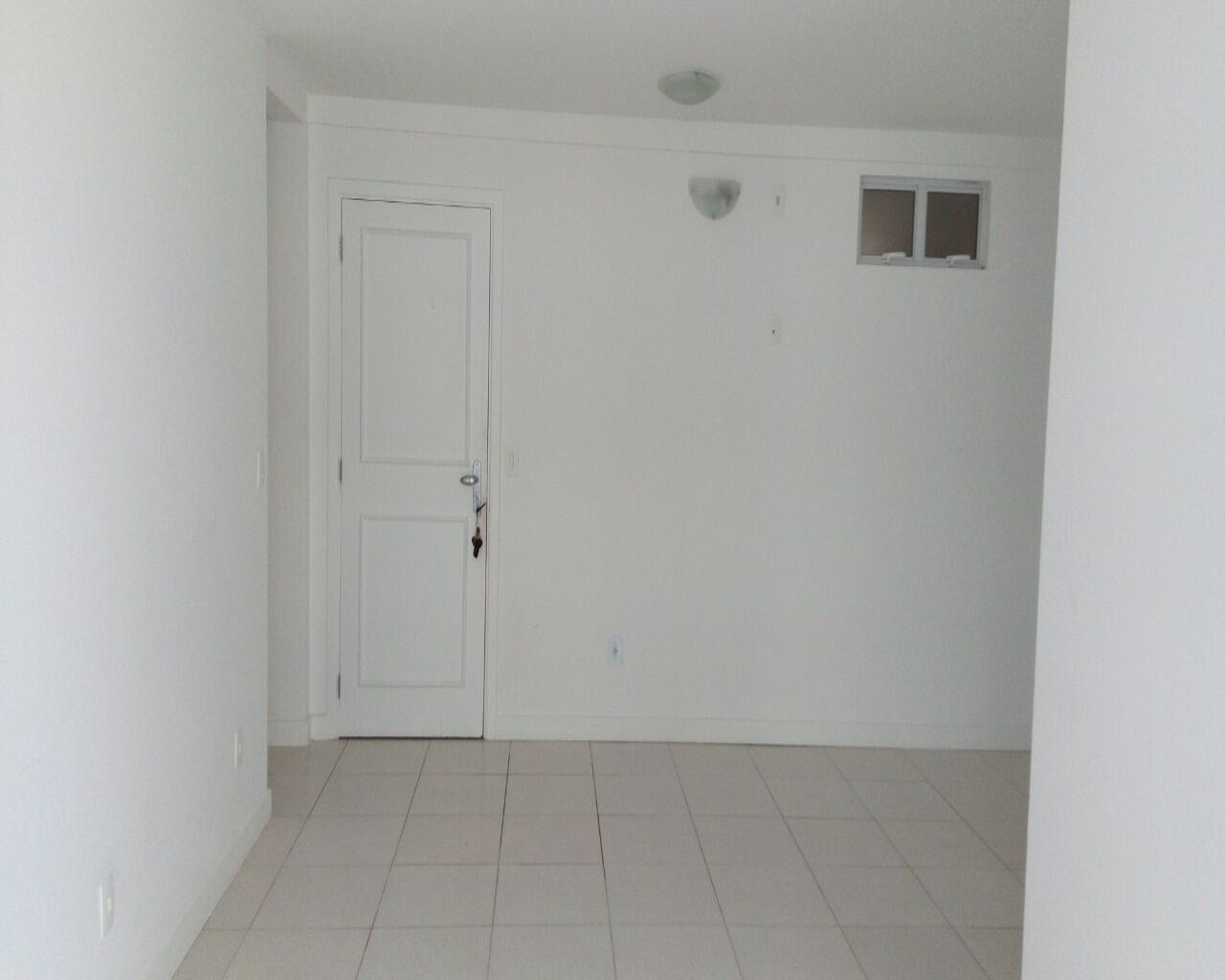 Apartamento à venda com 3 quartos, 89m² - Foto 2