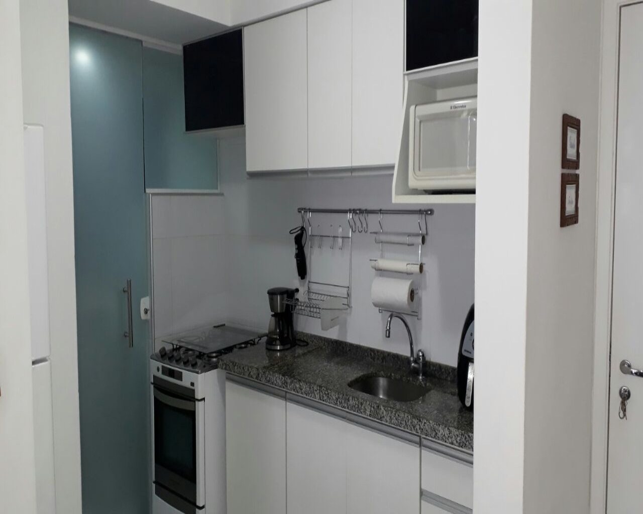 Apartamento à venda com 2 quartos, 1m² - Foto 18