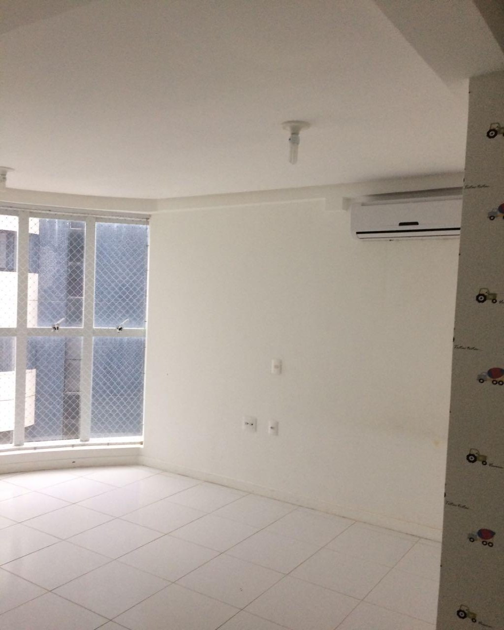 Apartamento à venda com 4 quartos, 180m² - Foto 6