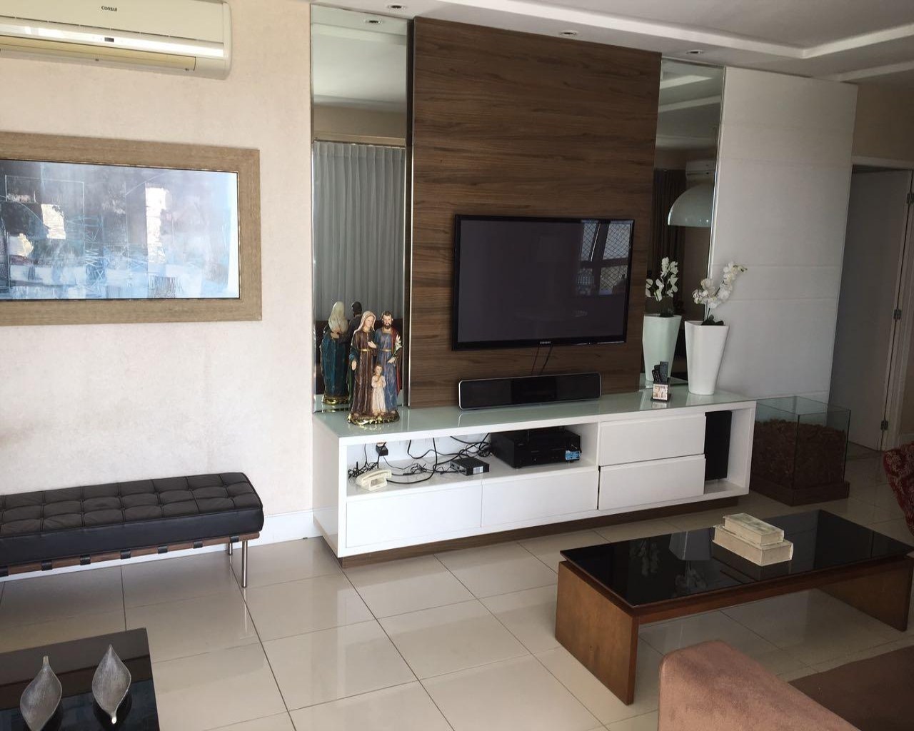 Apartamento à venda com 4 quartos, 196m² - Foto 4