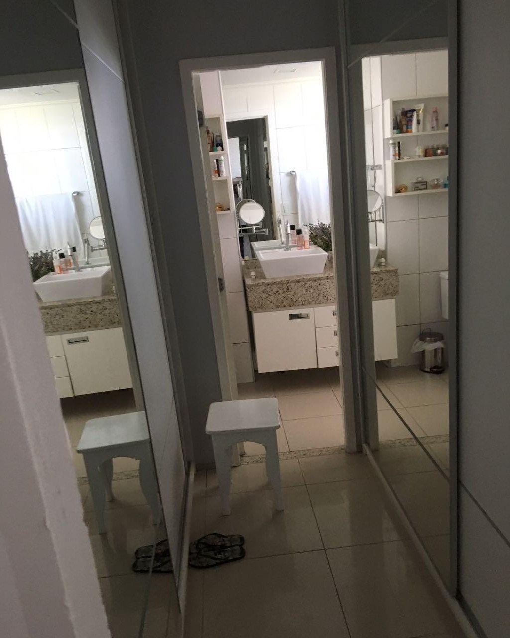 Apartamento à venda com 4 quartos, 196m² - Foto 13