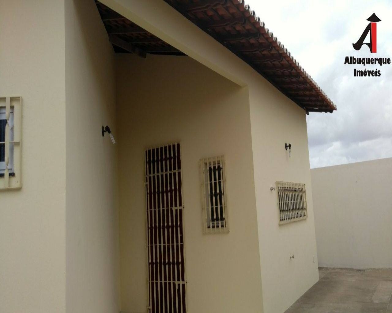 Casa para alugar com 3 quartos, 500m² - Foto 4