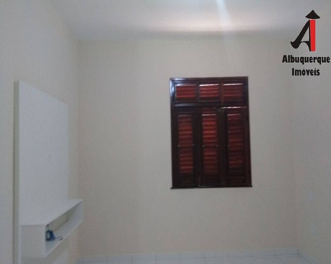 Casa para alugar com 3 quartos, 500m² - Foto 5