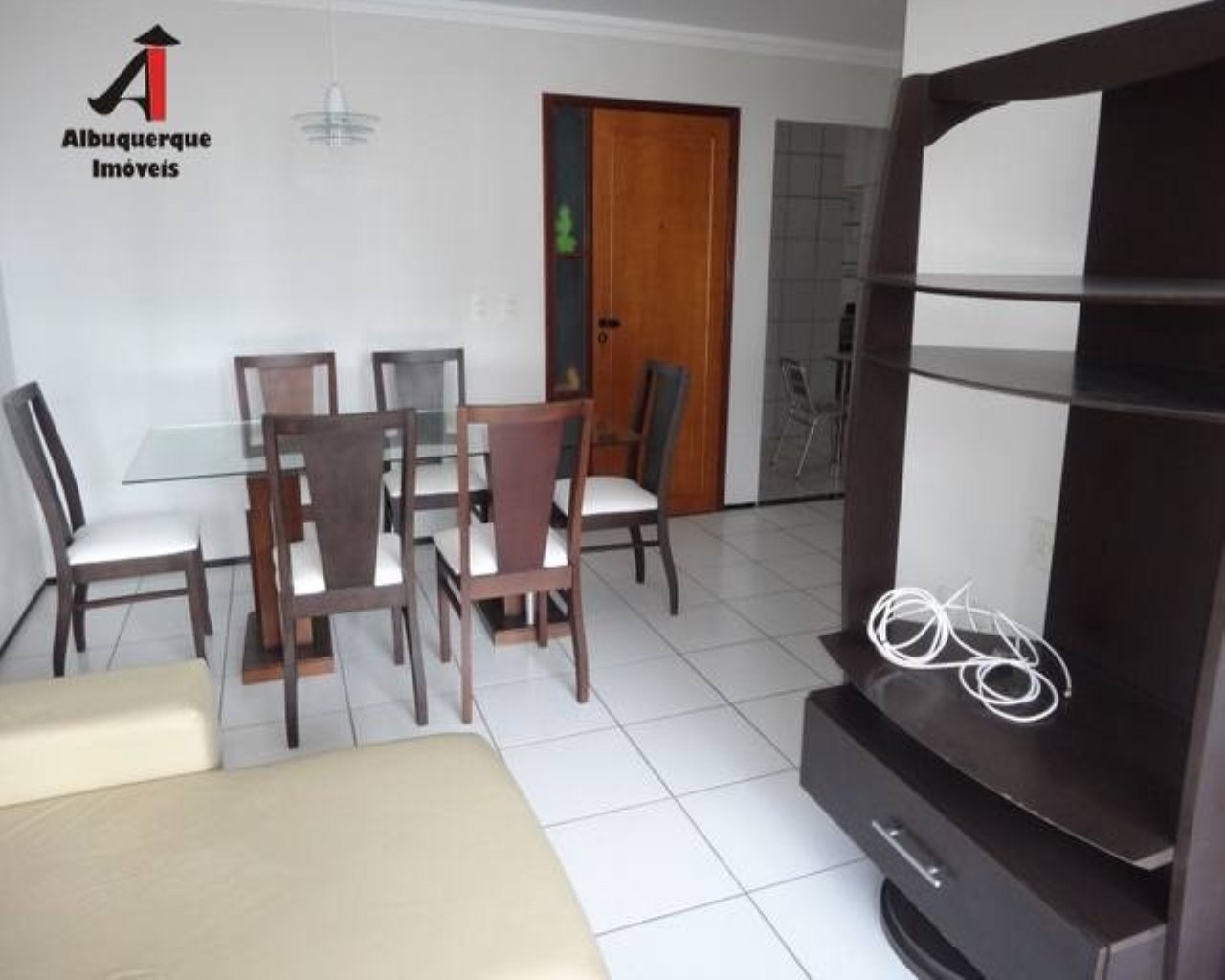 Apartamento para alugar com 3 quartos, 95m² - Foto 12