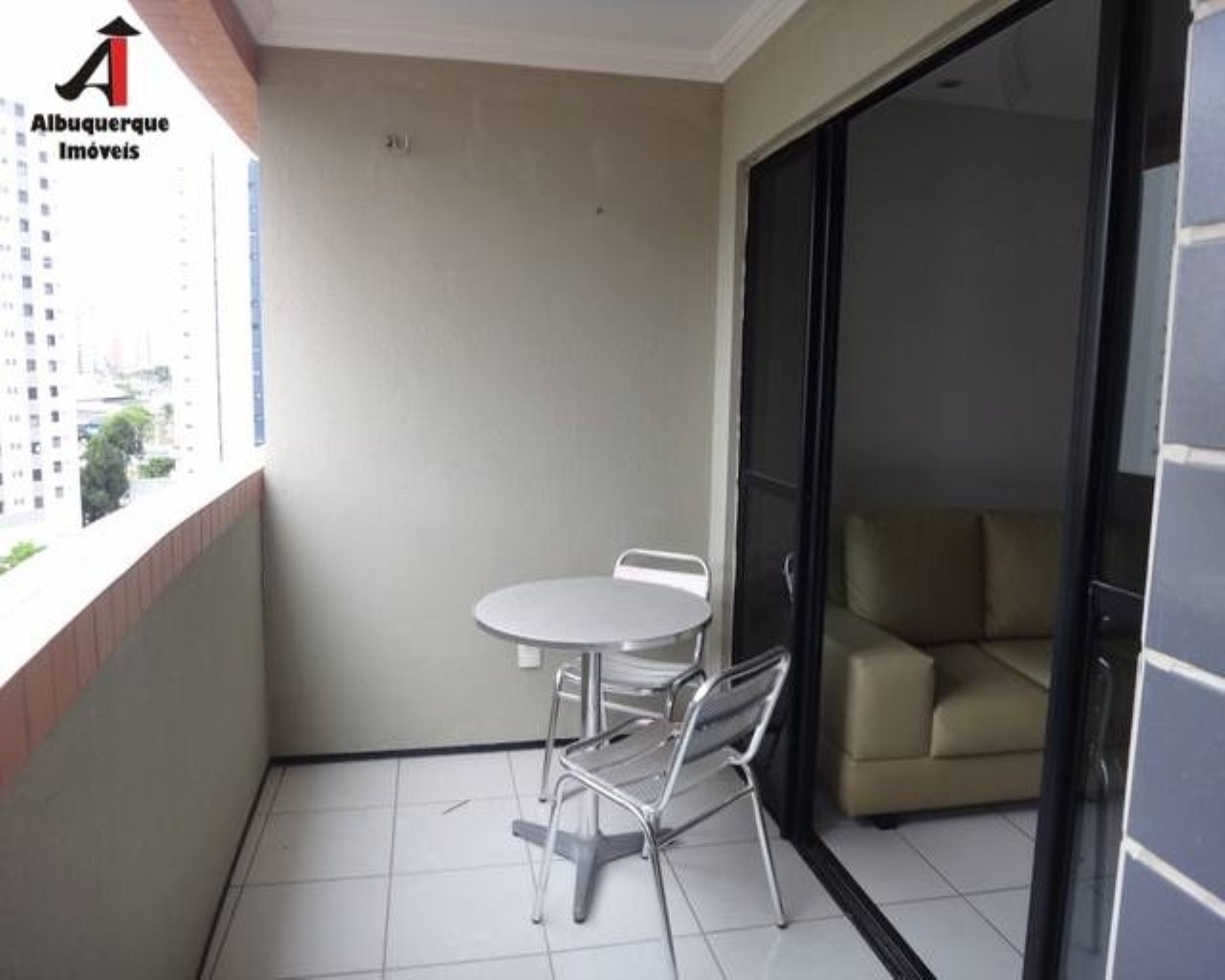 Apartamento para alugar com 3 quartos, 95m² - Foto 14