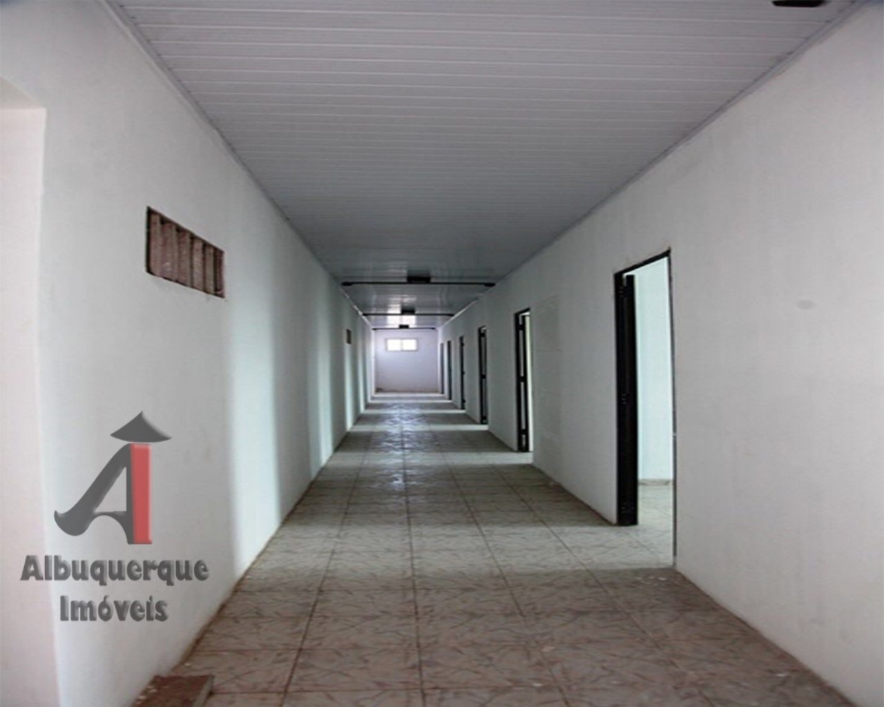 Depósito-Galpão-Armazém à venda e aluguel, 650m² - Foto 3