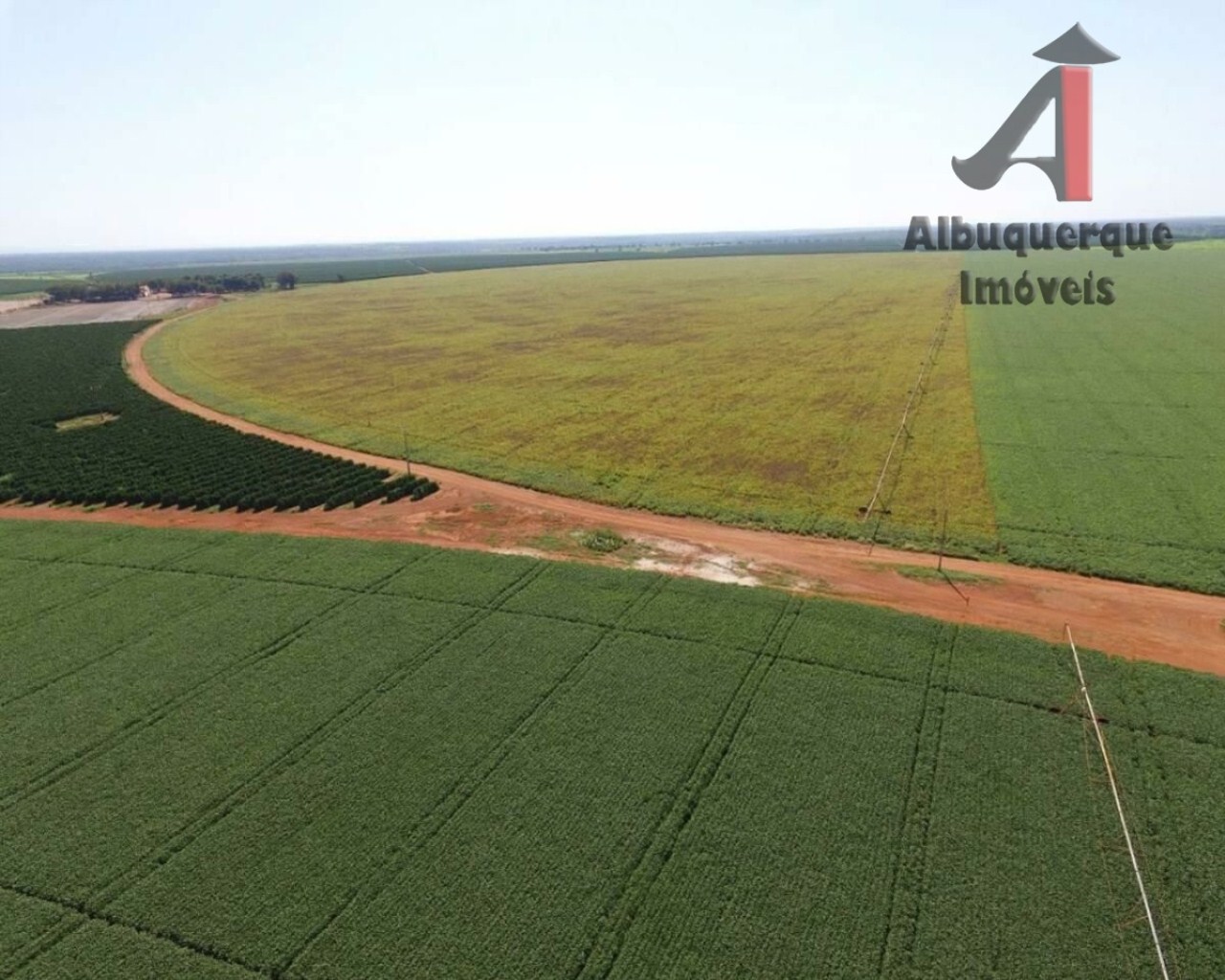 Fazenda à venda com 22 quartos, 2200m² - Foto 8