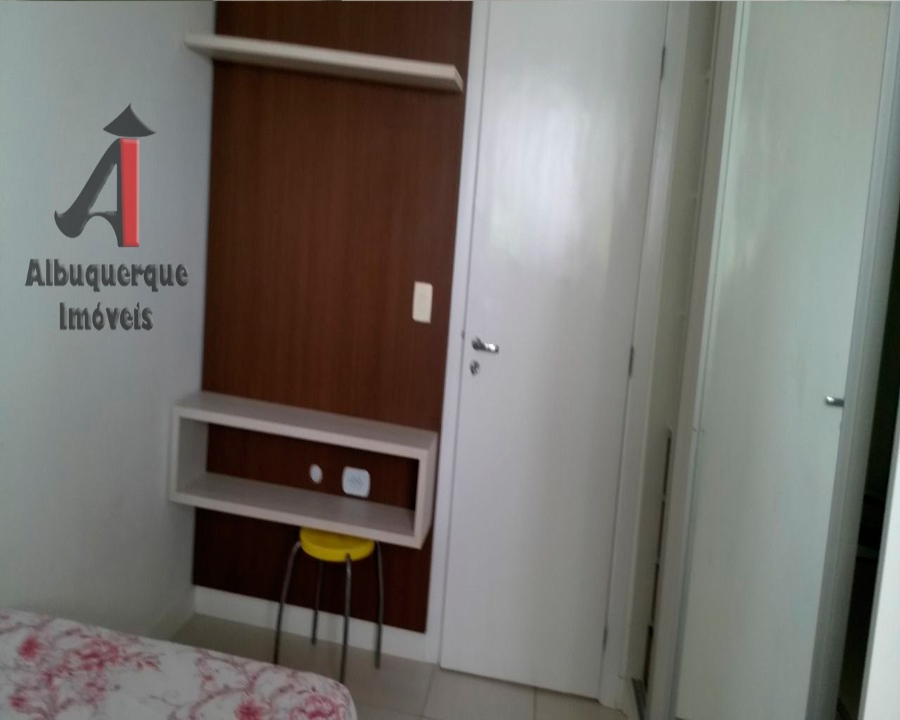 Apartamento para alugar com 2 quartos, 70m² - Foto 6