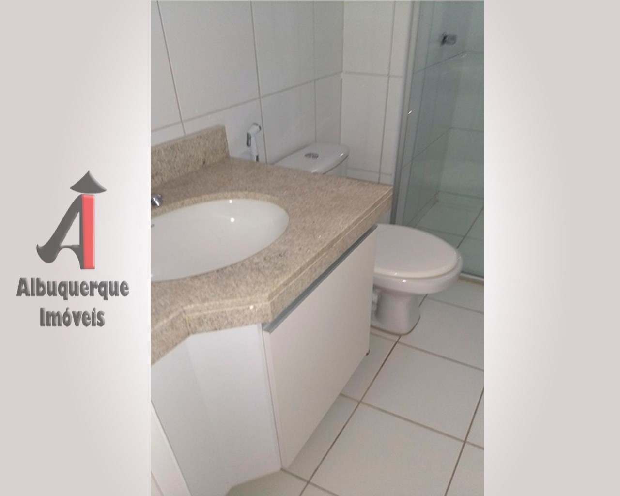 Apartamento para alugar com 2 quartos, 70m² - Foto 12