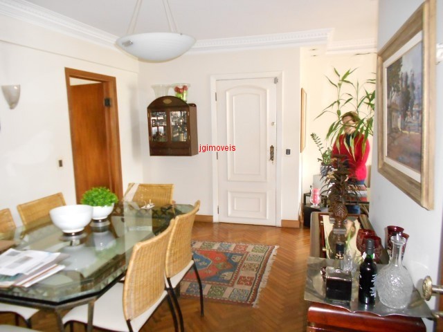 Apartamento à venda com 3 quartos, 107m² - Foto 4