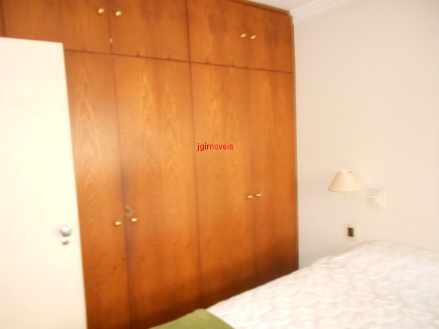 Apartamento à venda com 3 quartos, 107m² - Foto 13