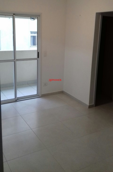 Apartamento à venda com 2 quartos, 51m² - Foto 2