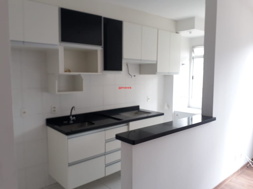 Apartamento à venda com 2 quartos, 47m² - Foto 2