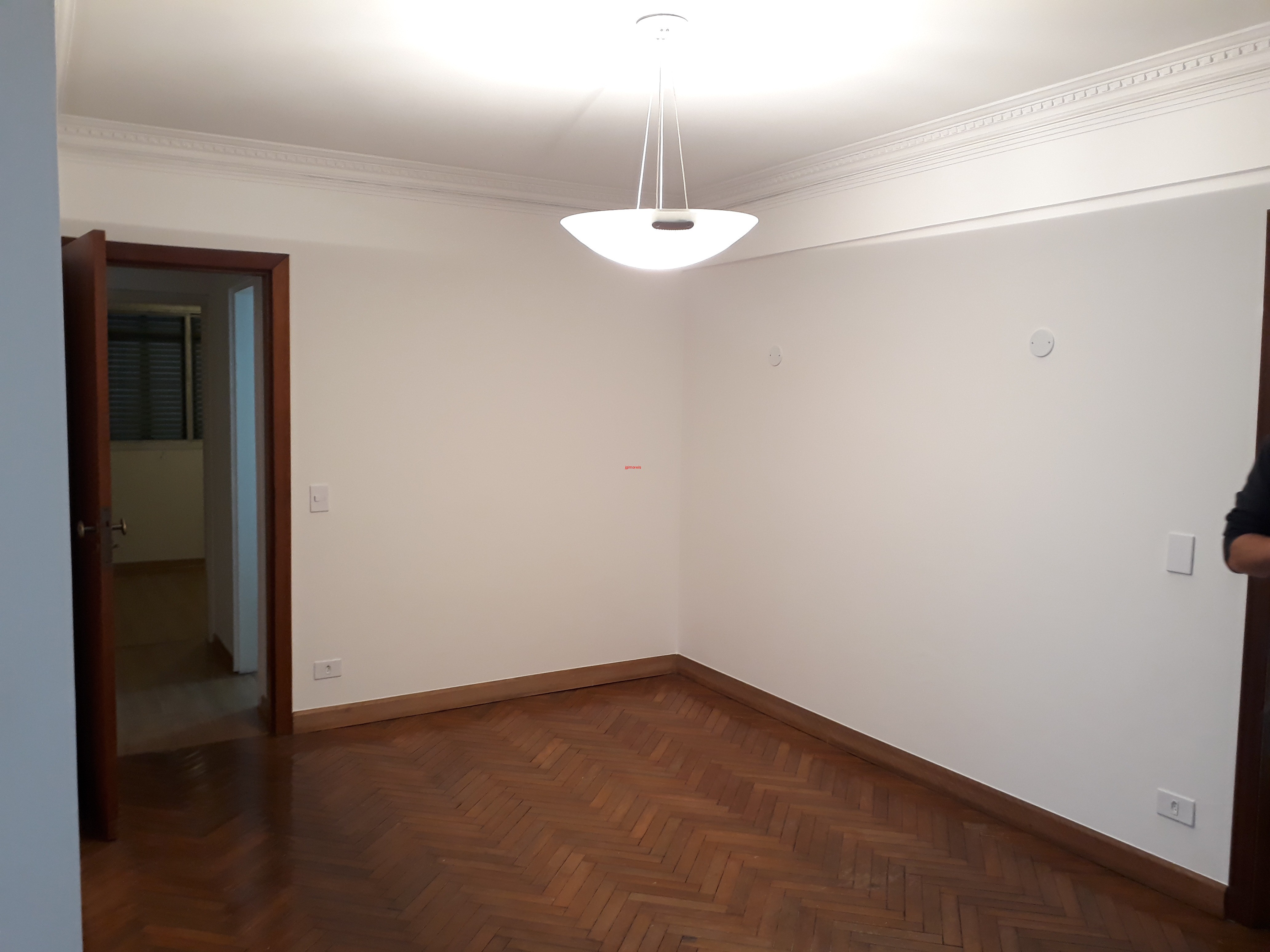 Apartamento à venda com 3 quartos, 110m² - Foto 3