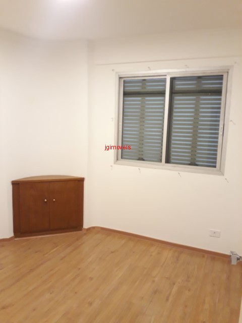 Apartamento à venda com 3 quartos, 110m² - Foto 7