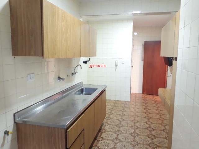 Apartamento à venda com 3 quartos, 110m² - Foto 16