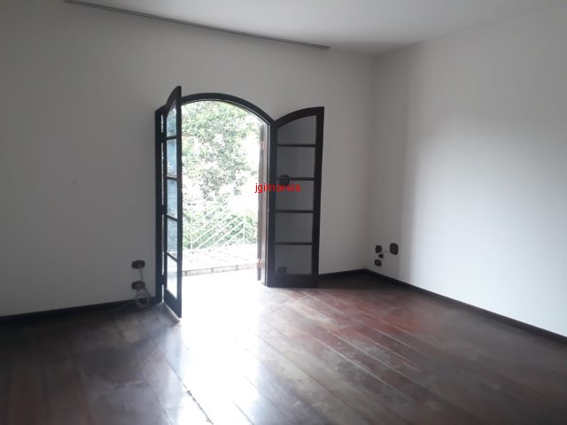 Casa à venda com 4 quartos, 100m² - Foto 11