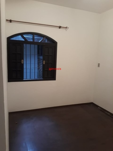 Casa à venda com 4 quartos, 100m² - Foto 15