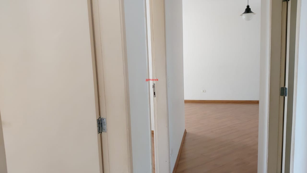 Apartamento à venda com 3 quartos, 66m² - Foto 3