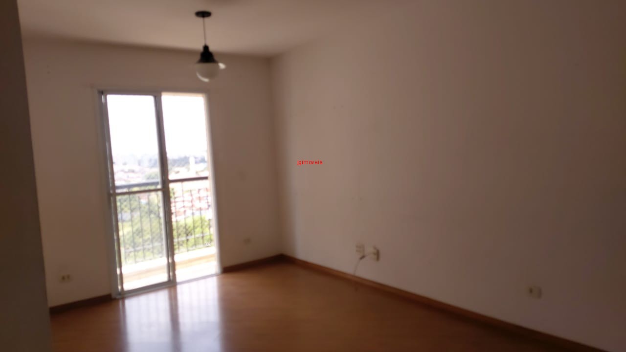 Apartamento à venda com 3 quartos, 66m² - Foto 2