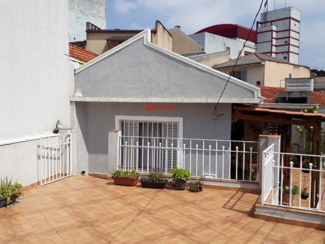 Casa à venda com 2 quartos, 70m² - Foto 27