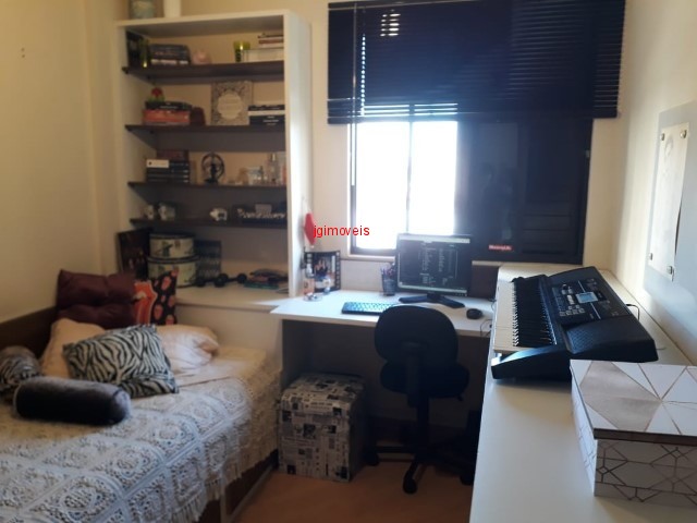 Apartamento à venda com 3 quartos, 112m² - Foto 19