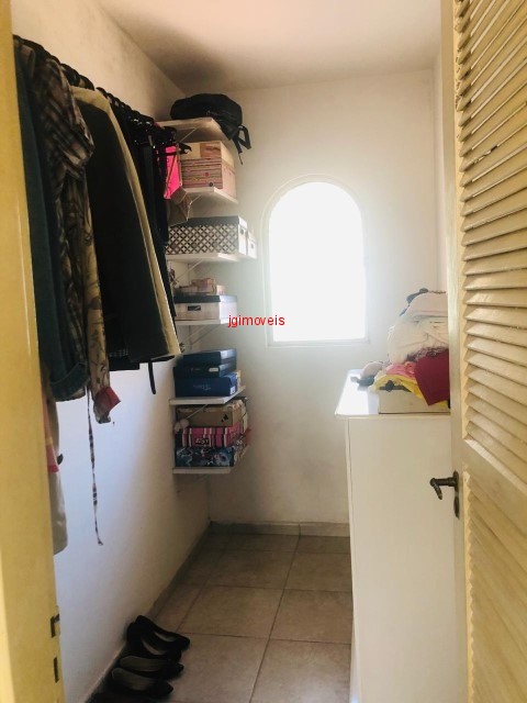 Casa à venda com 3 quartos, 195m² - Foto 6