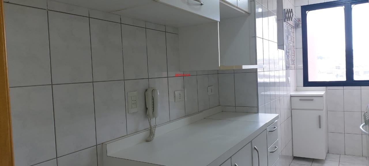 Apartamento à venda com 3 quartos, 74m² - Foto 19