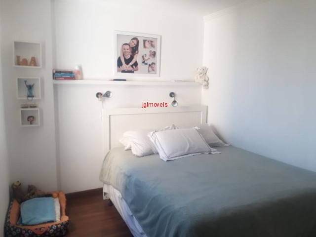 Apartamento à venda com 2 quartos, 62m² - Foto 15