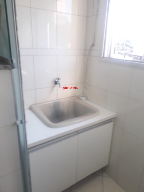 Apartamento à venda com 2 quartos, 62m² - Foto 12