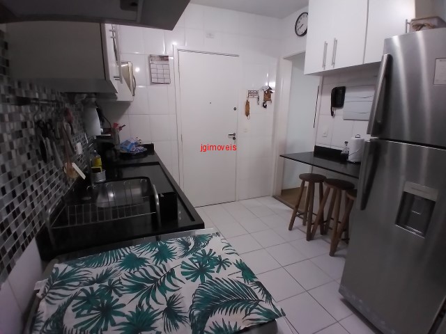 Apartamento à venda com 3 quartos, 84m² - Foto 10