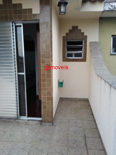 Casa à venda com 3 quartos, 200m² - Foto 18