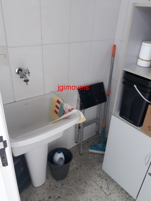 Apartamento à venda com 3 quartos, 249m² - Foto 9