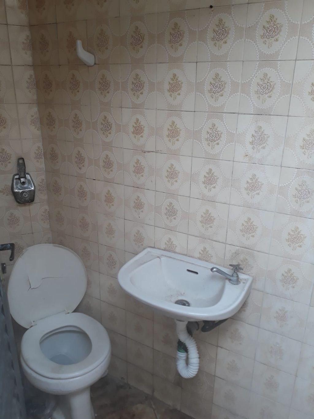 Casa à venda com 4 quartos, 200m² - Foto 7