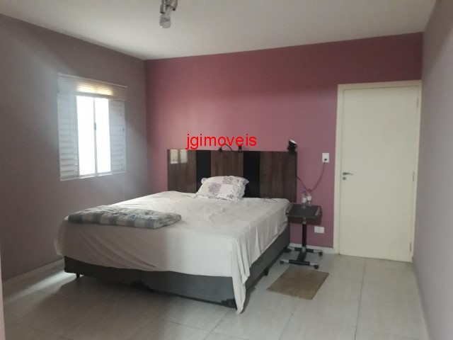 Casa à venda com 3 quartos, 200m² - Foto 48